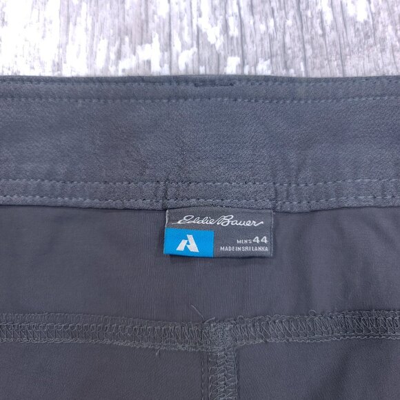 Eddie Bauer Shorts Mens 44 Gray First Ascent Outdoor Performance Stretch - Picture 6 of 7